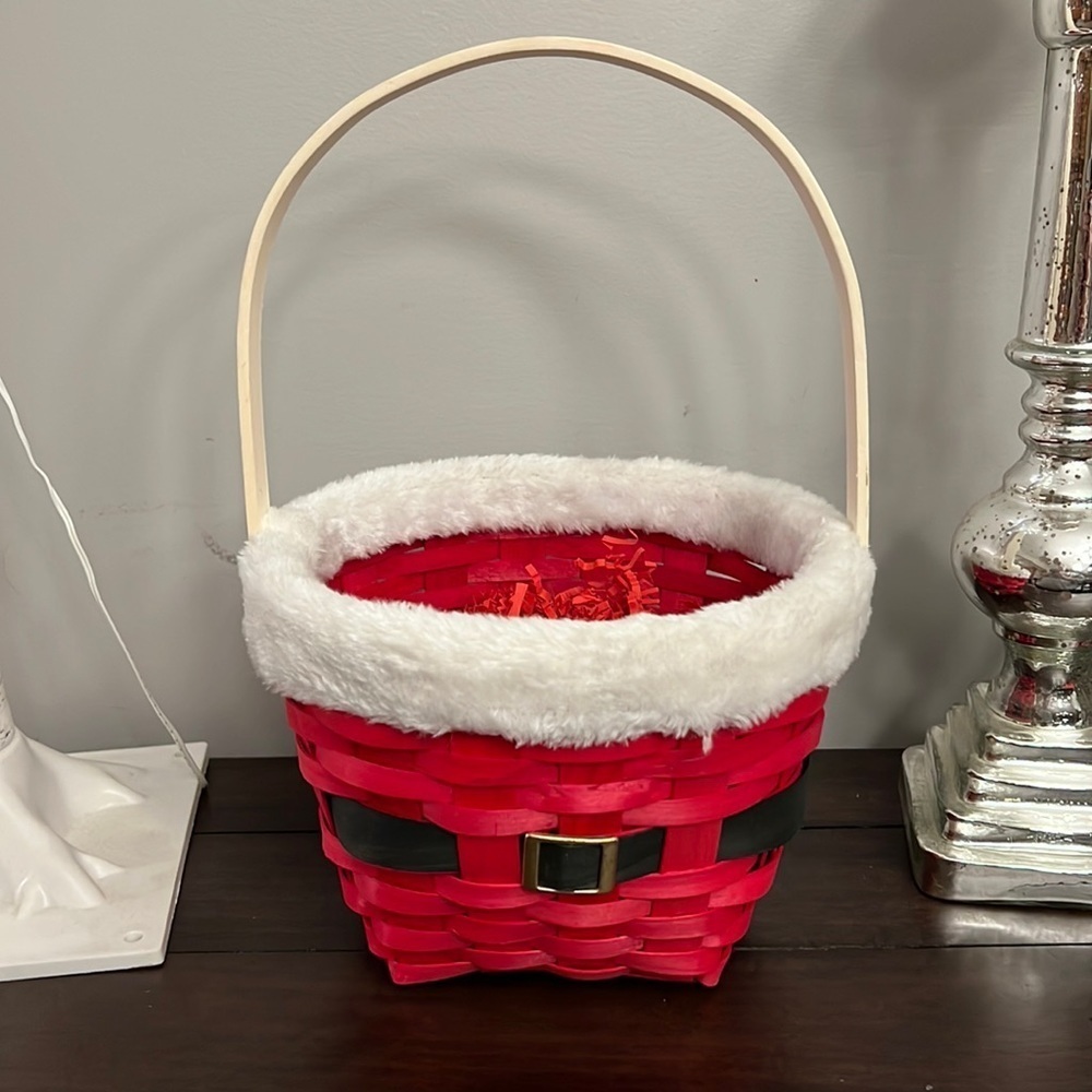 Santa wicker basket